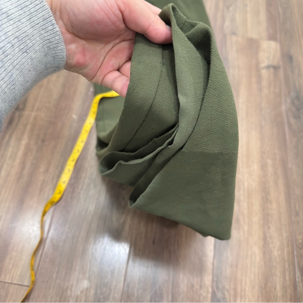 Wilfred Olive Green Wide-Leg Pants with Belt size 10 tall with inseam 33” - Picture 10 of 11